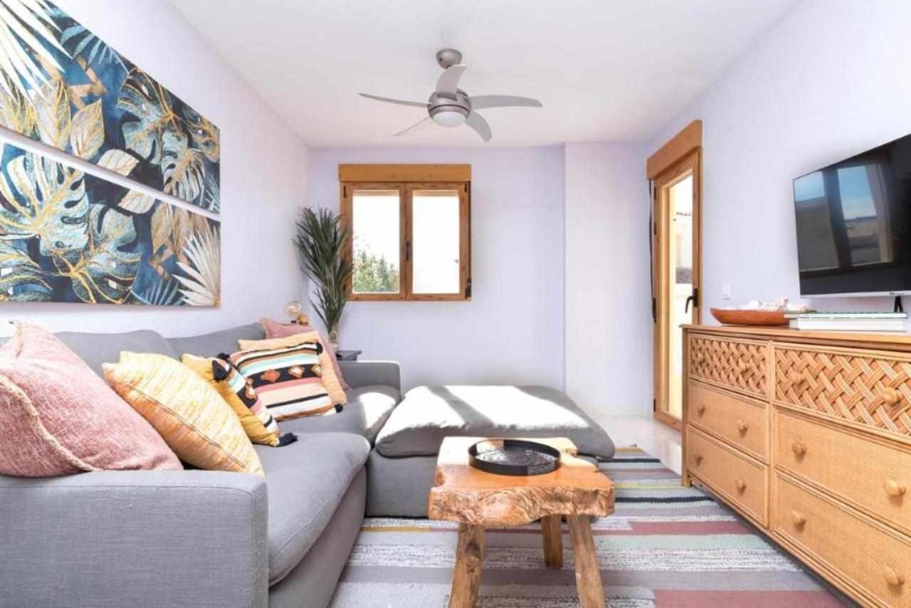 Oasis 2 Balcon Con Vistas Al Mar Y Montana By Vero Αλτέα Εξωτερικό φωτογραφία