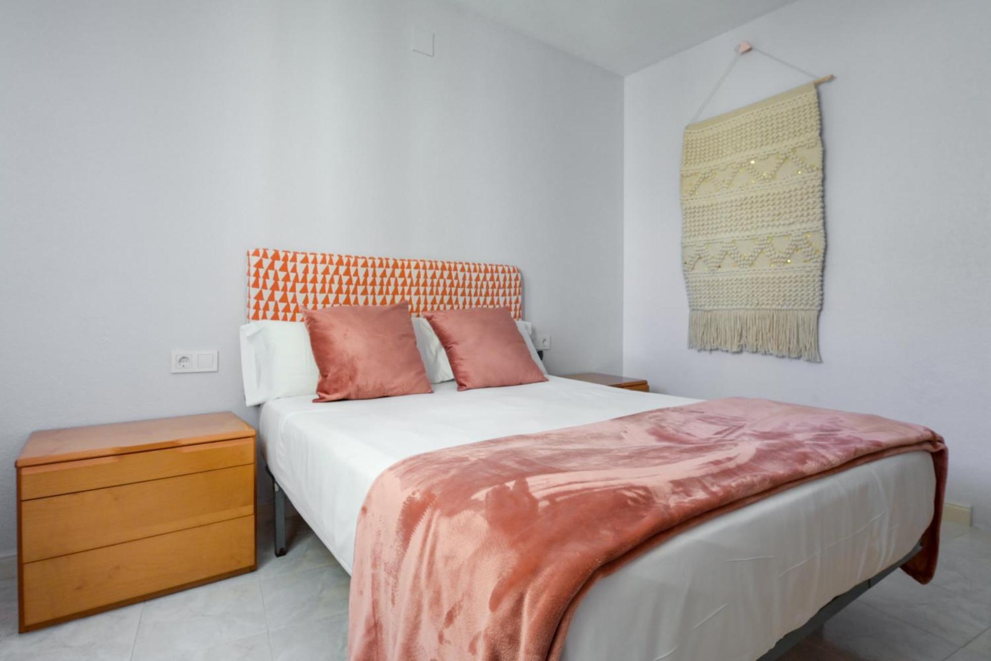 Oasis 2 Balcon Con Vistas Al Mar Y Montana By Vero Αλτέα Εξωτερικό φωτογραφία